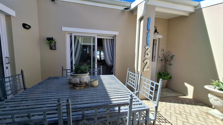 3 Bedroom Property for Sale in Witsand Western Cape